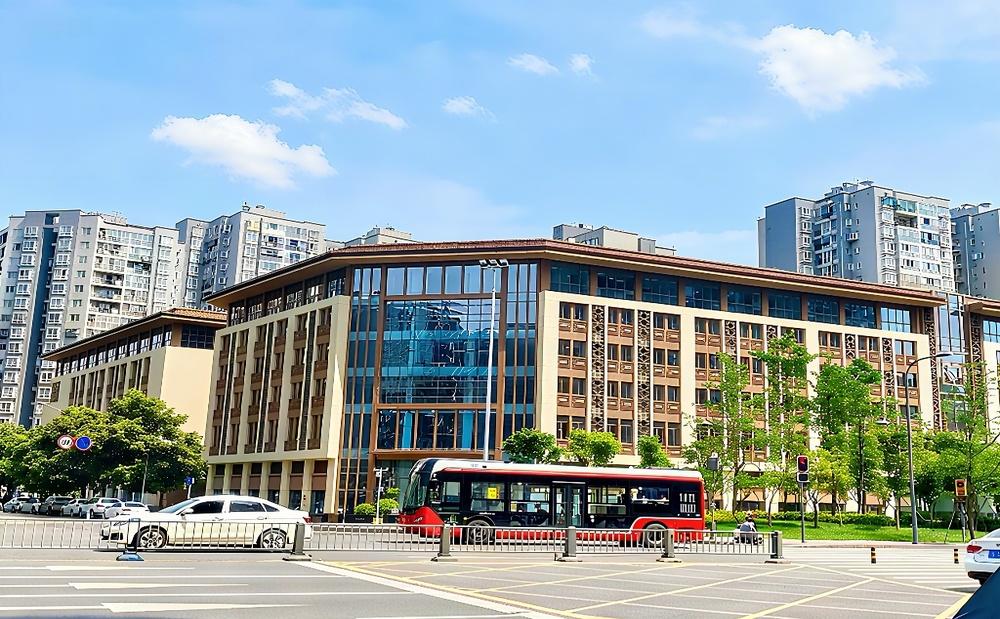 光华新座外立面图